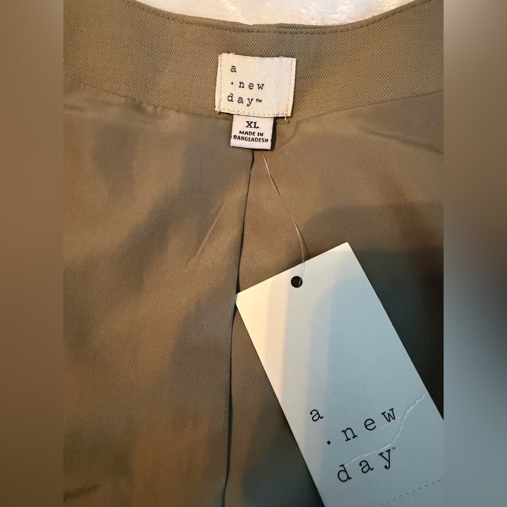 A New Day Khaki Vest - Picture 5 of 14